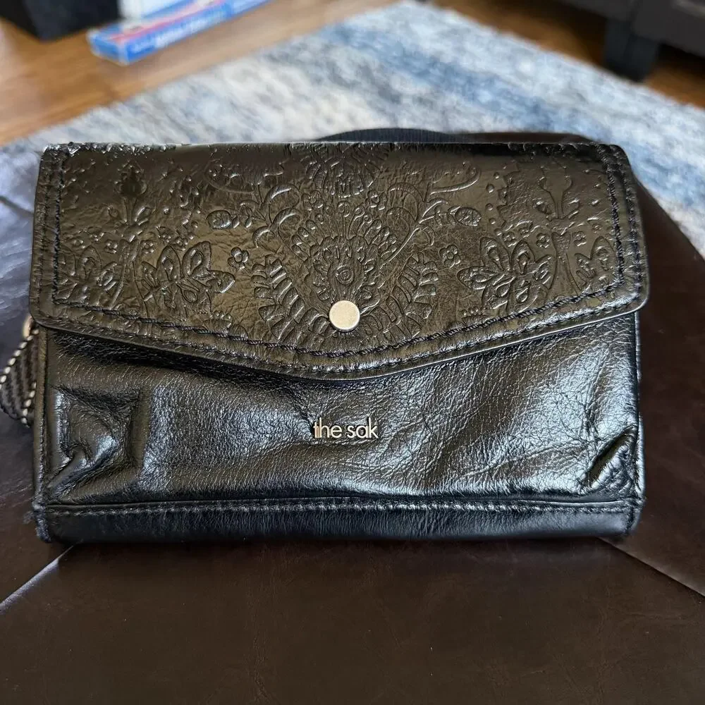 The Sak Crossbody Bag Womens Small Black Leather Embossed Floral Magnetic Snap